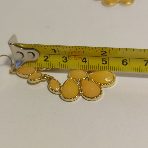 Amber Yellow Colored Chandelier Dangle Earrings Gold Tone Fishhook Style - Picture 7 of 7